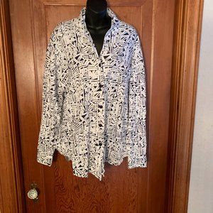 Wilroy Sport Dark Navy and White Long Sleeve Heavier Button Up Blouse